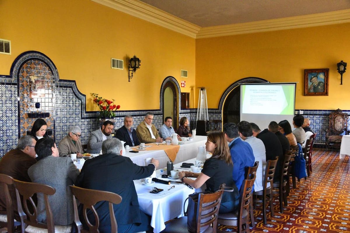 CCE Rosarito reelige a Gustavo Torres Ramírez como su presidente