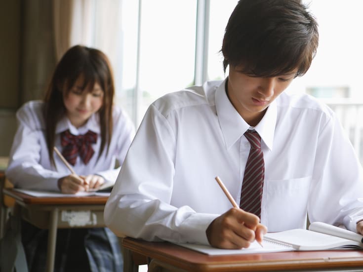 Cómo manejar la ansiedad ante los exámenes: estrategias efectivas para estudiantes y profesionales