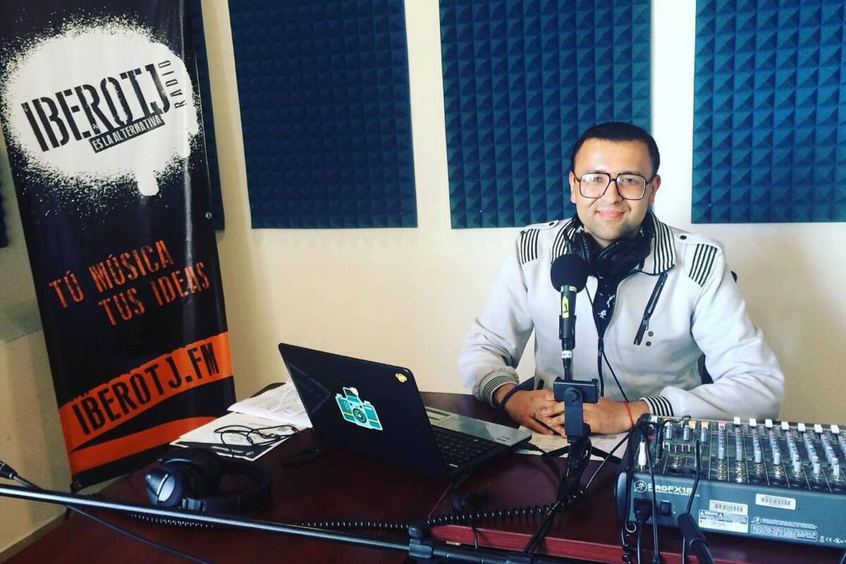 Celebra Ibero TJ Radio segundo aniversario de transmisión continua