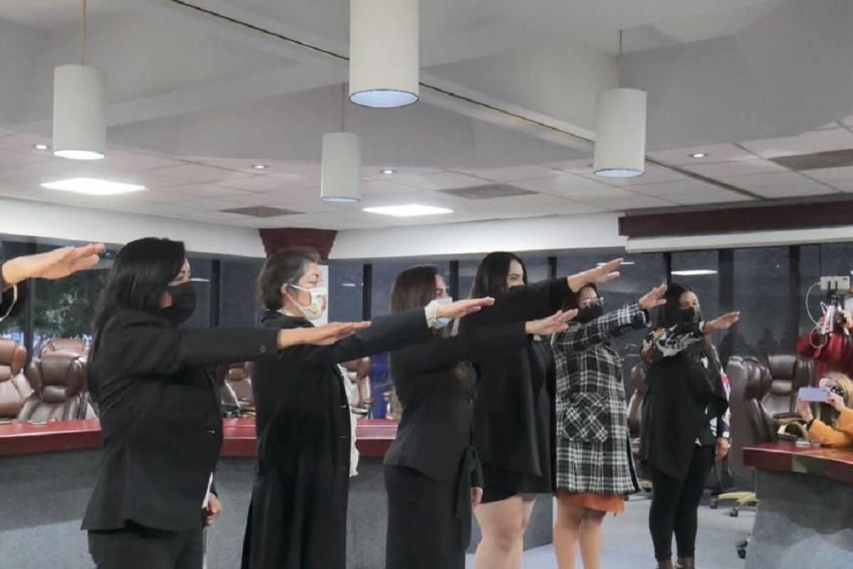 Rinden protesta nuevas integrantes de barra de abogadas ‘María Sandoval de Zarco A.C.’