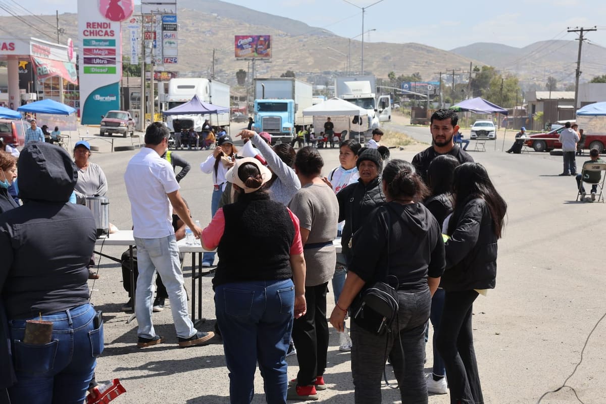 Los residentes exigen se les estreguen los títulos de propiedad de sus viviendas.