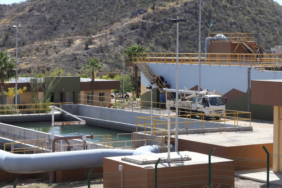 Tandeo de agua Hermosillo: Vecinos del Sur de la ciudad cuidan de no desperdiciar ni una gota