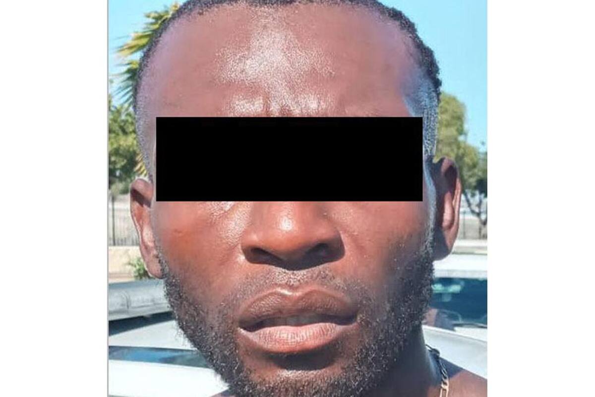 Policía de Tijuana detiene a hombre de origen jamaiquino armado