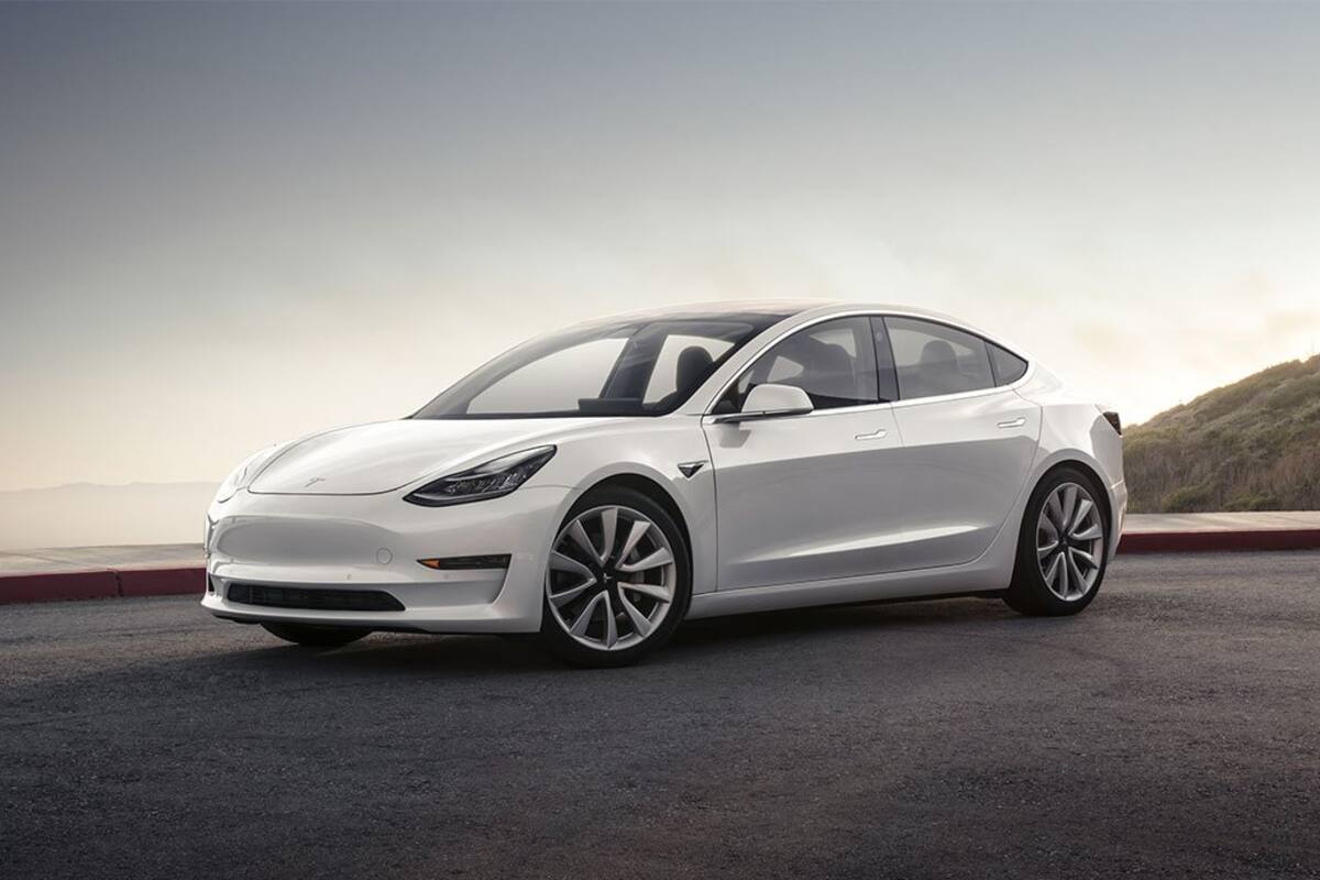 Elon Musk dice que Tesla revelará su robotaxi el 8 de agosto