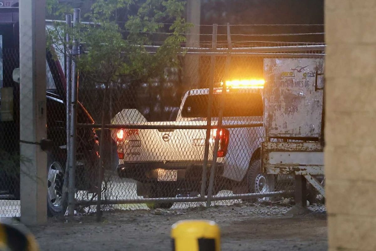 Una explosión de un tanque de gas durante el mantenimiento de un vehículo en la colonia Machi López dejó a dos personas lesionadas. Foto: Redacción GH