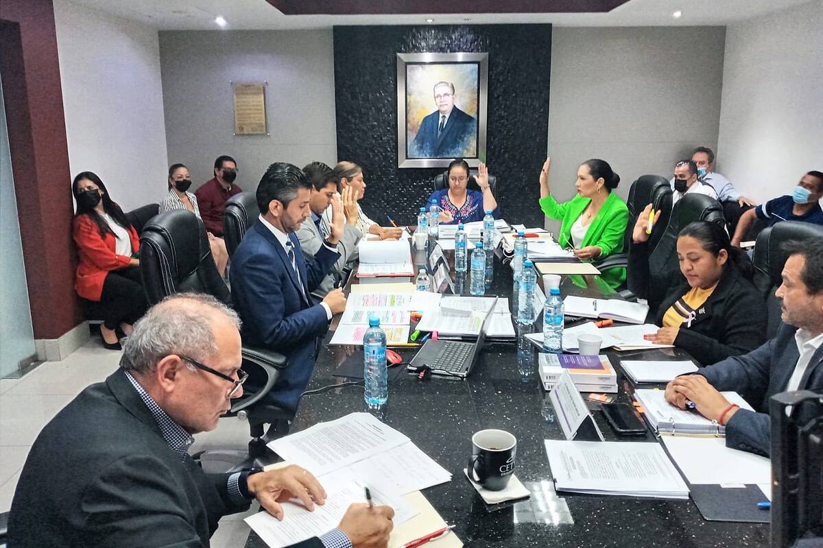 Avalan juicio político contra presidente municipal de Ensenada
