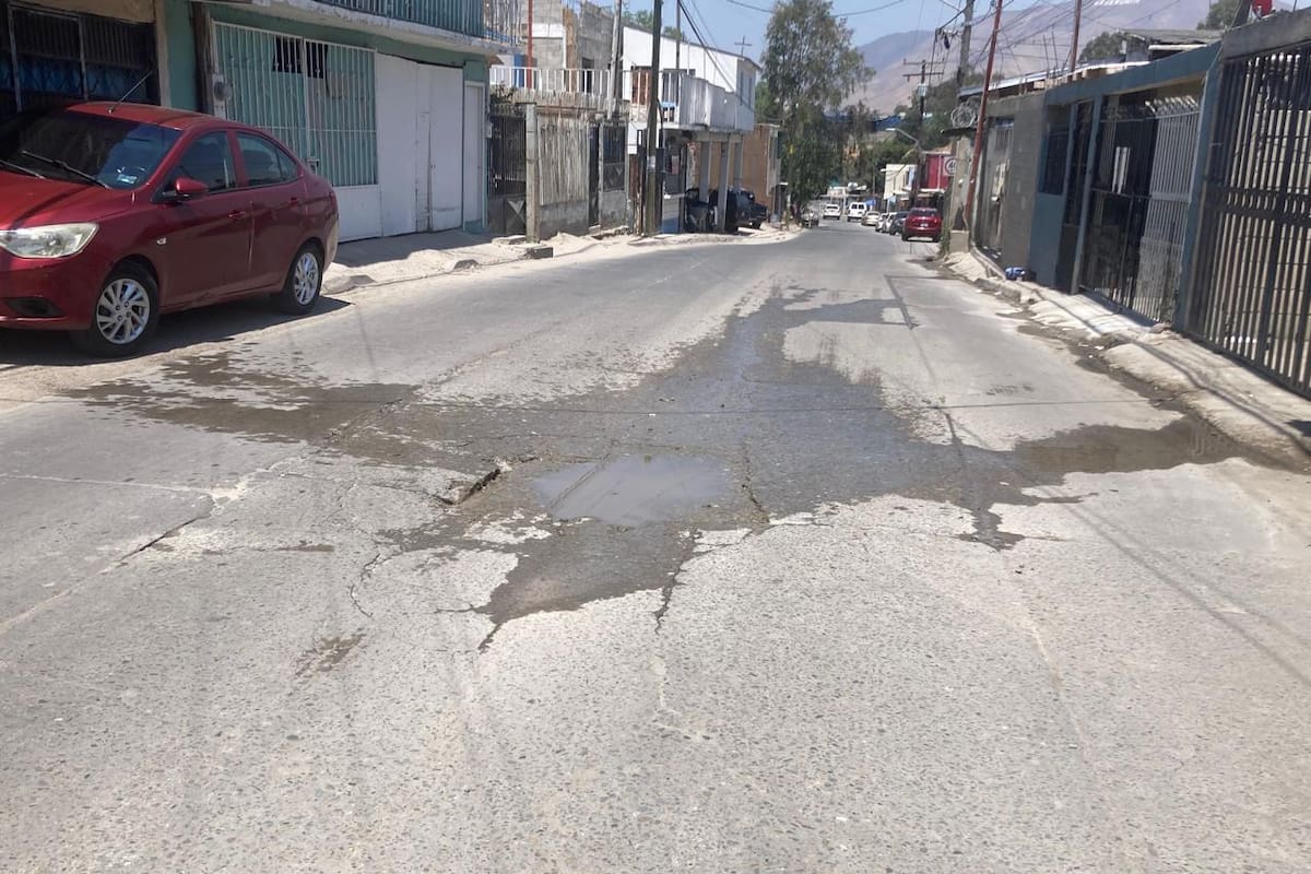 Temen que socavón de México Lindo afecte sus hogares