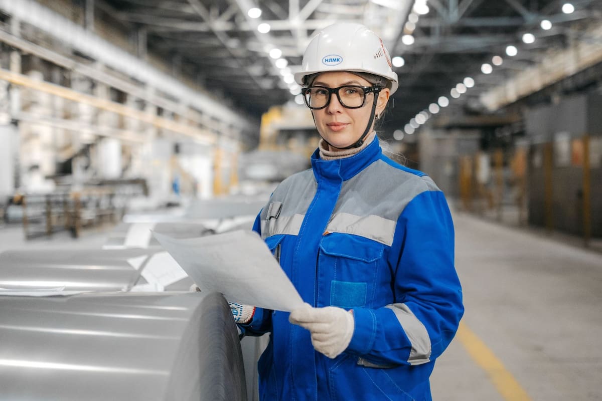 Estudio revela que 15 estados mejoraron sus condiciones laborales para mujeres en 2026, aunque la brecha salarial del 13% y la carga doméstica obligan al 73% a rechazar ofertas de empleo