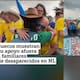 “Qué bonito detalle”: Madres buscadoras afuera del Estadio Monterrey son reconfortadas por aficionados suecos que pasaban por el lugar.