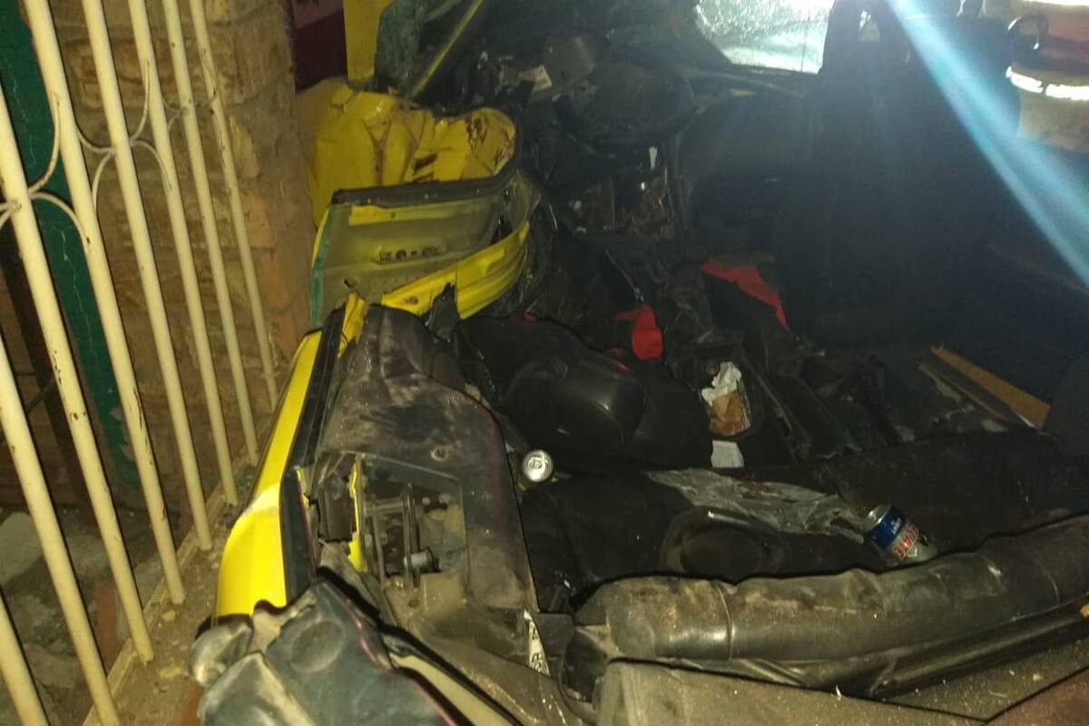 Un muerto y un lesionado por choque en el ejido Cuernavaca