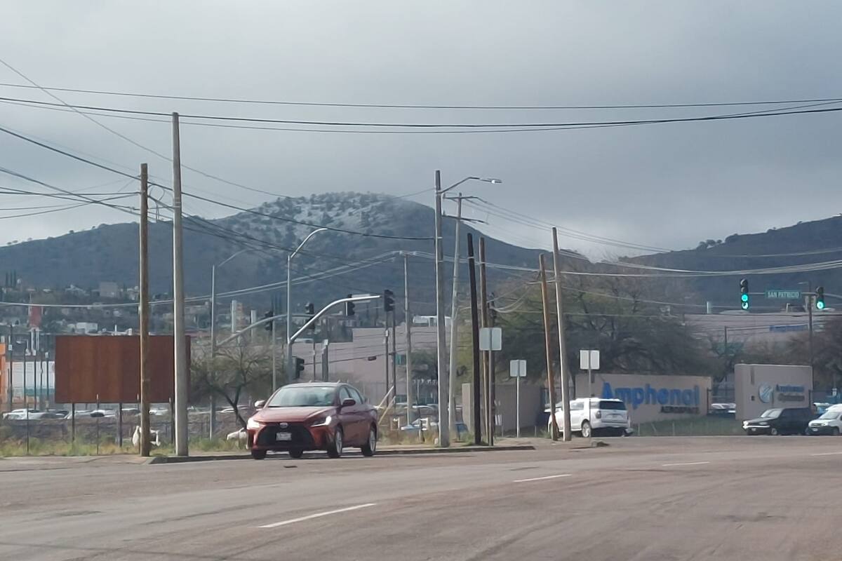 Aguanieve y grageas de hielo al comenzar primavera en Nogales