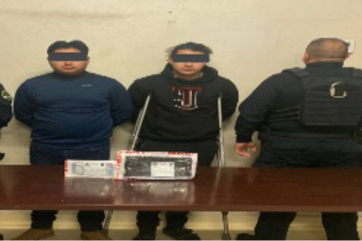 Caen dos hombres con billetes falsos en Tijuana