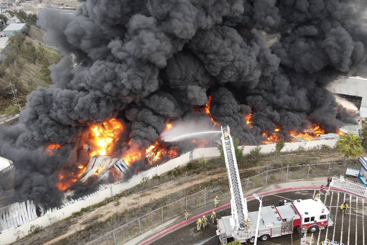 Fábrica en Parque Industrial Pacífico se incendia por segunda vez
