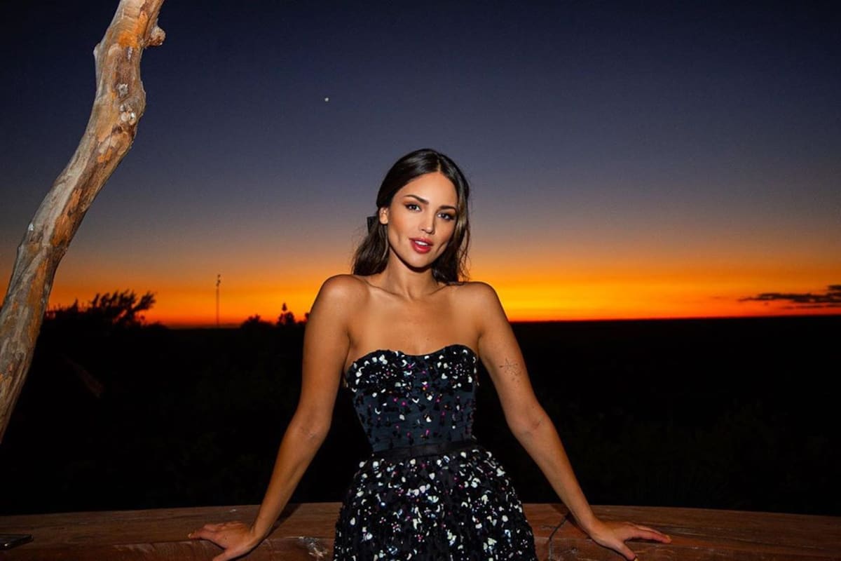 Eiza González impacta con foto en Instagram de cuando era niña