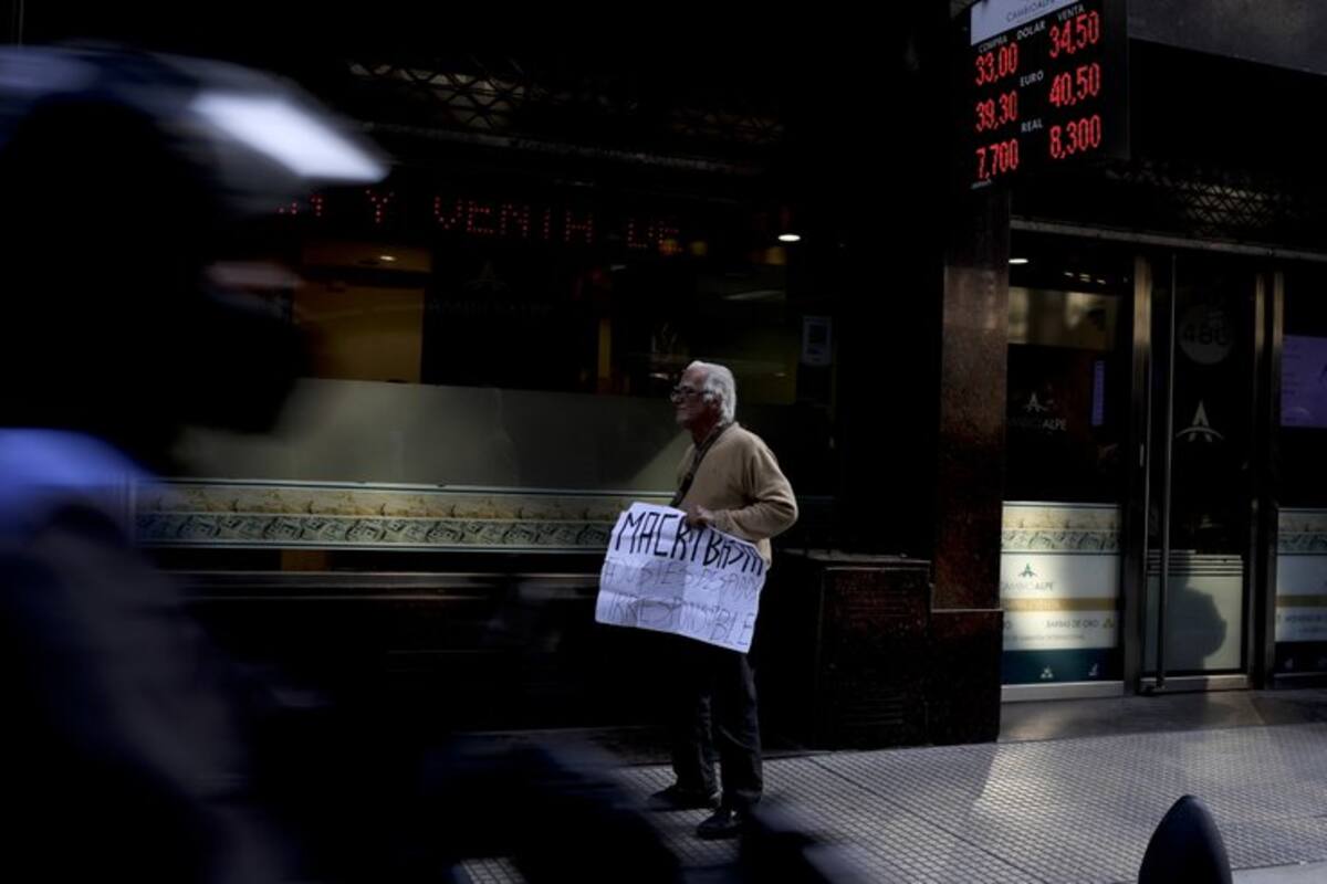 Bolsa argentina crece 5,02% al ampliarse coalición de gobierno