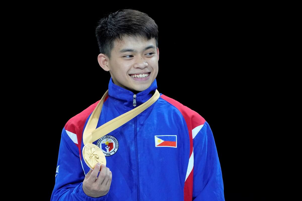 Filipino hace historia al ganar primer oro para su país en gimnasia
