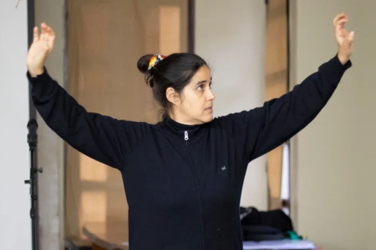 Hallan sin vida a actriz dentro de un autobús en terminal: ¿Quién era Mariana Pizarro?