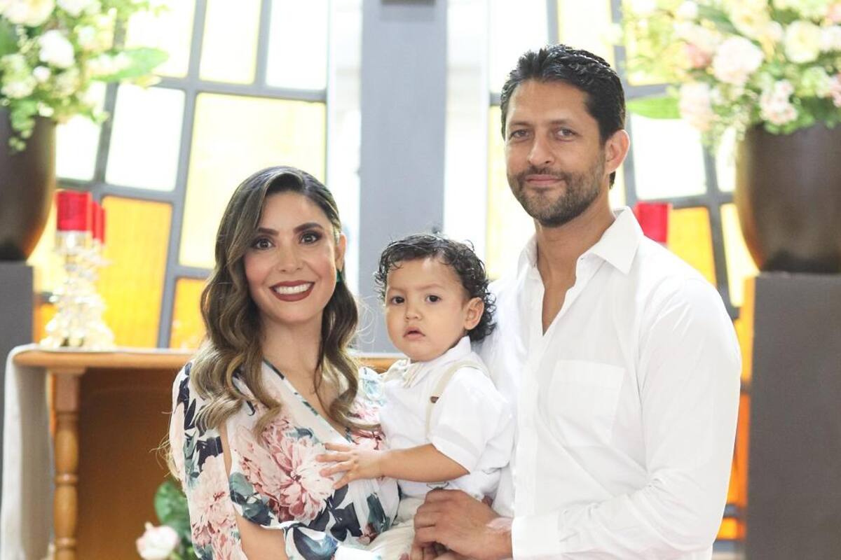 Bautizan a Carlos José Serna Flores