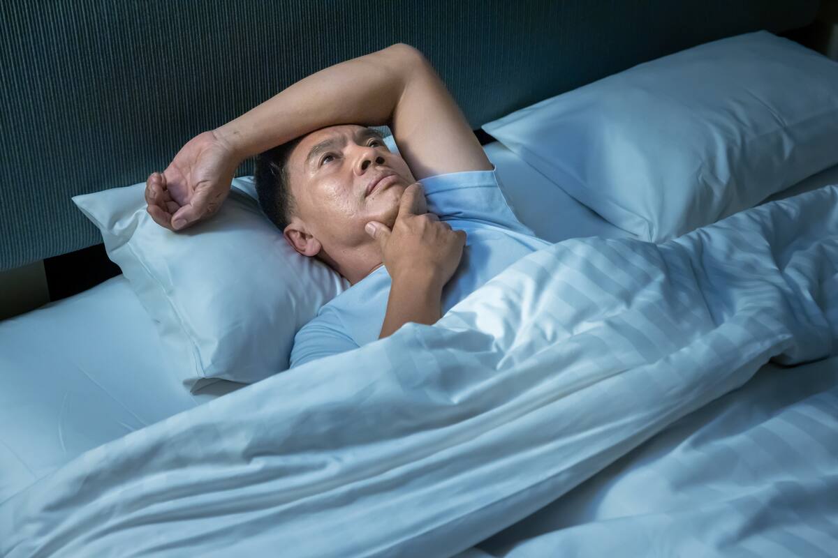 Esto es lo que revela el tiempo que te toma quedarte dormido sobre ti