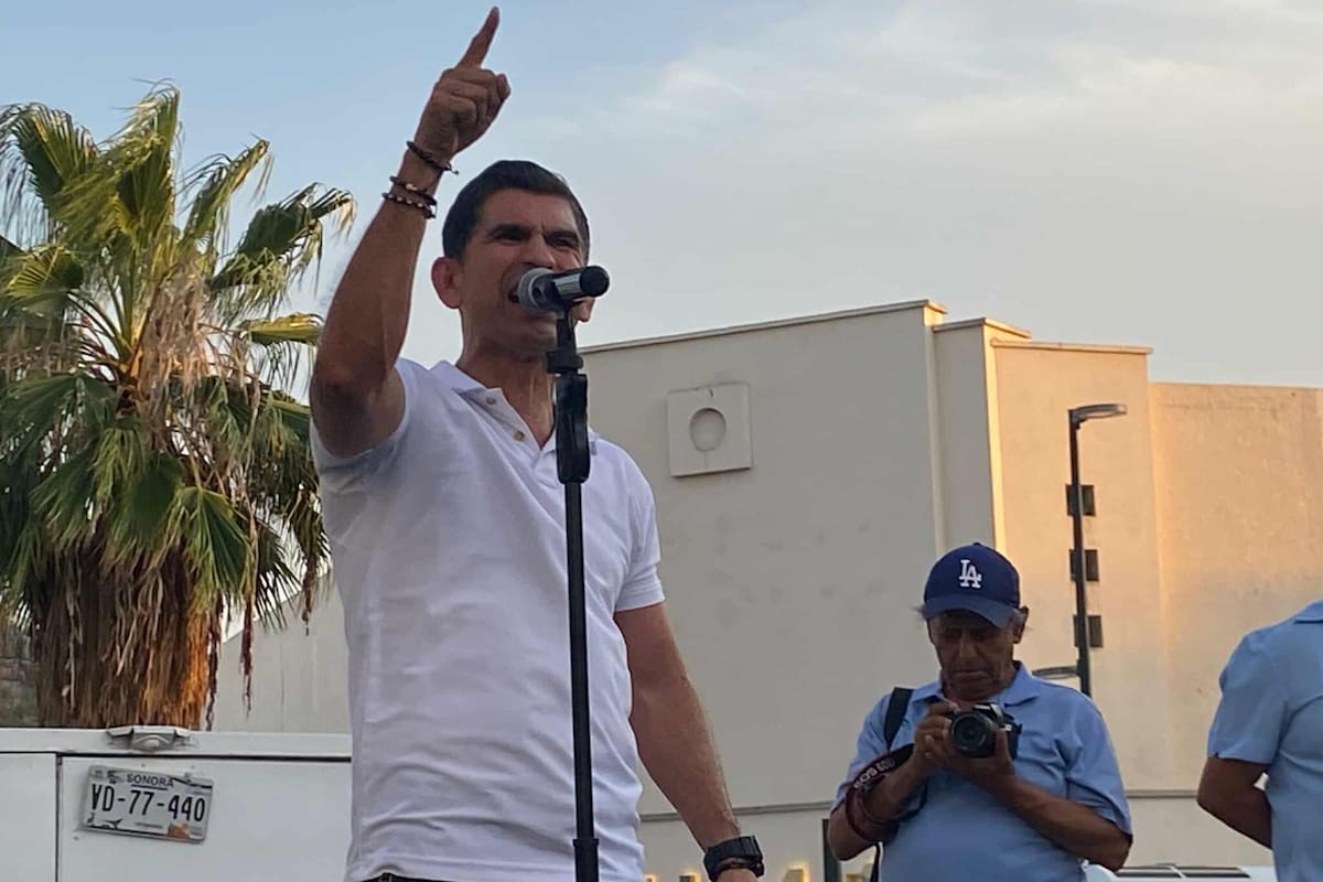 Se lleva a cabo mitín de Unión de Usuarios de Hermosillo; exigen mejoras de servicio a CFE