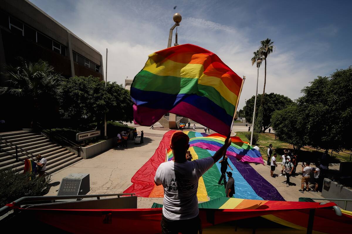 Revisa Mexicali en comisiones dictamen sobre el matrimonio igualitario