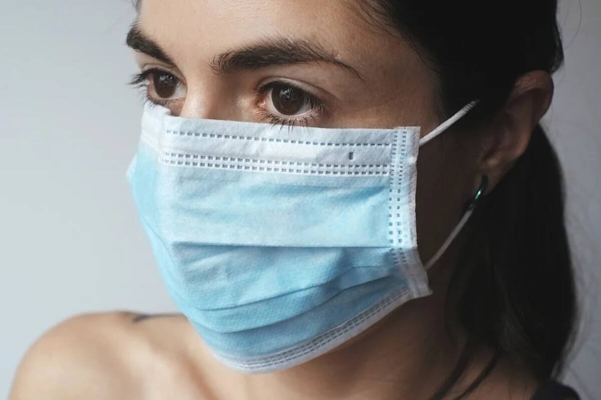 Mujeres serían las principales víctimas colaterales de Covid-19, según expertos
