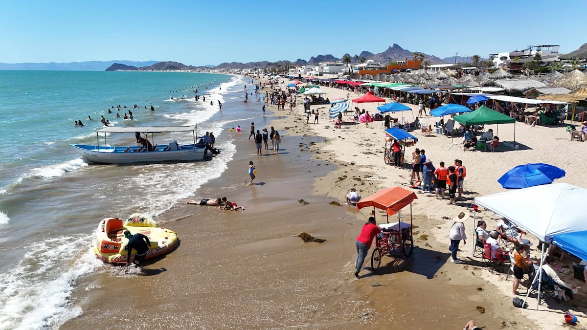 Casi 13 mil personas visitaron Bahía de Kino ayer Jueves Santo.