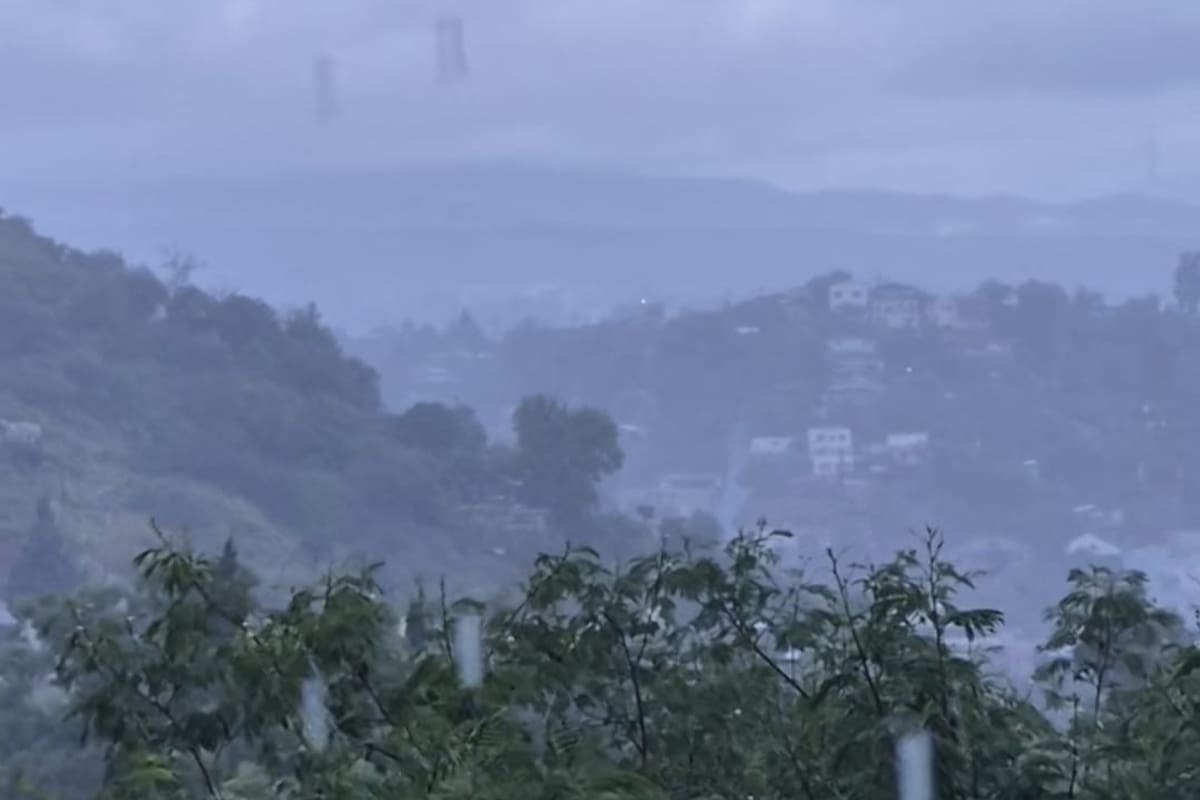 Nogales amanece con lluvias por el huracán Polo y Protección Civil alerta por crecientes en arroyos; estas son las calles con más riesgo
