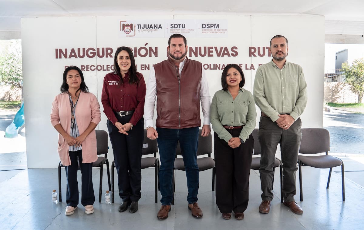 El presidente municipal, Ismael Burgueño Ruiz, informó que estas rutas beneficiarán a 2.661 viviendas y una preparatoria, favoreciendo a más de 10.000 habitantes con recolección alternada de lunes a viernes. Foto: Cortesía