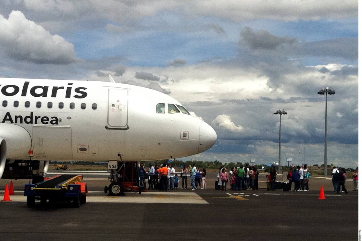 Mujer fallece en vuelo de Volaris de Michoacán a Baja California