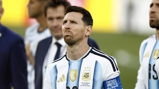 Rosario homenajea a Messi tras su retiro de la Selección