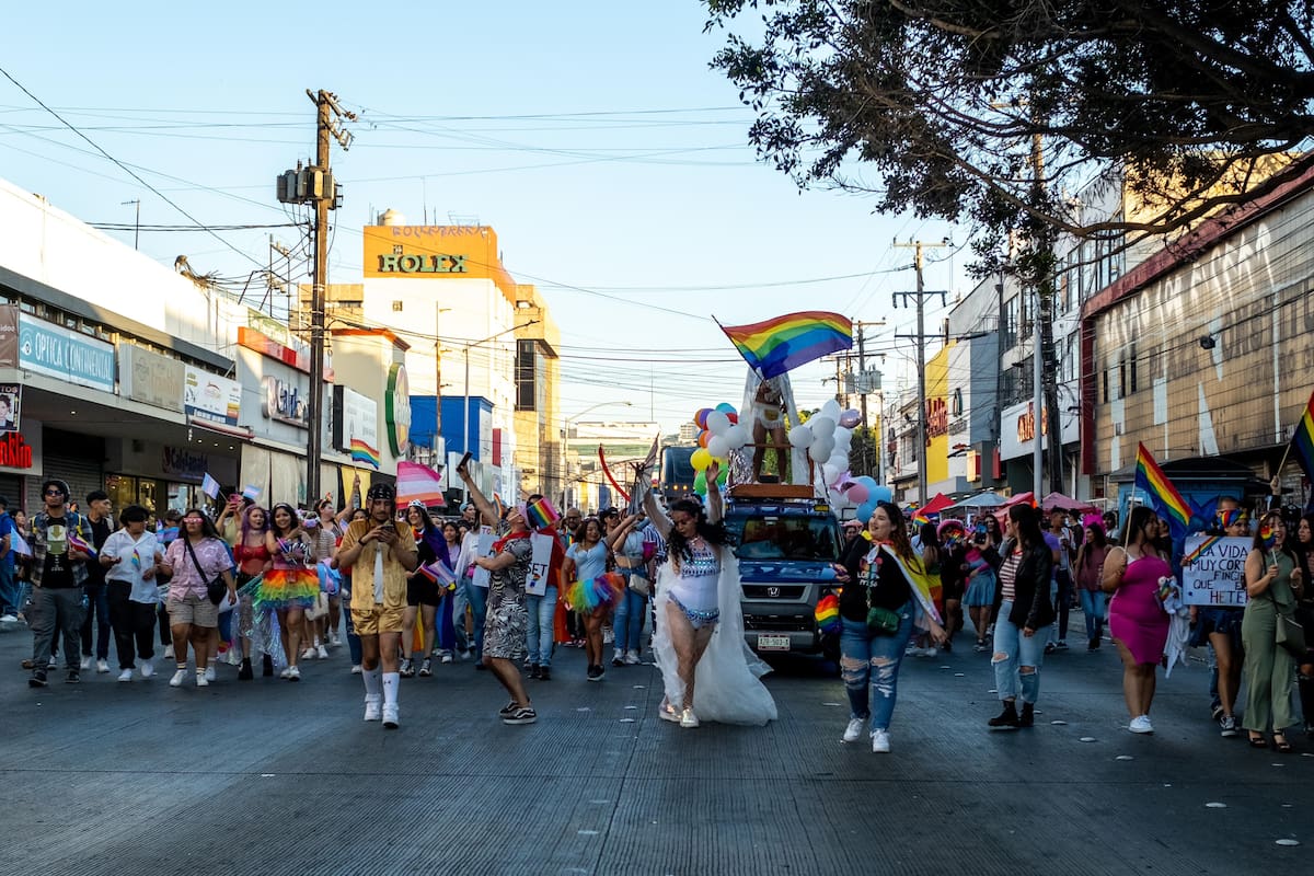 Tiene BC 3.3% de población LGBT+