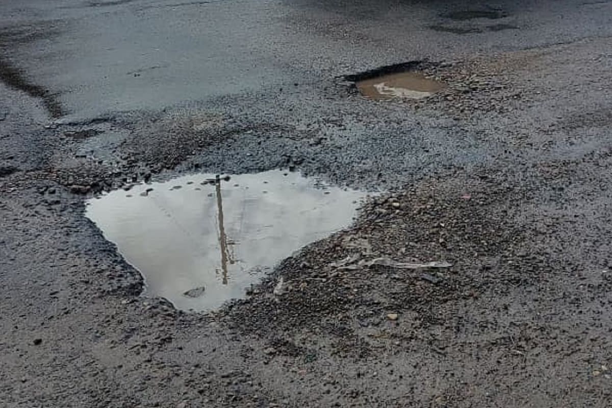 Baches se convirtieron en lagunas tras las lluvias en ‘La Villa’