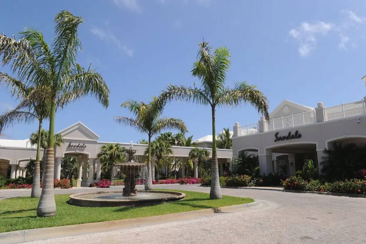 Estadounidenses hallados muertos en centro turístico de las Bahamas fueron envenenados con monóxido de carbono