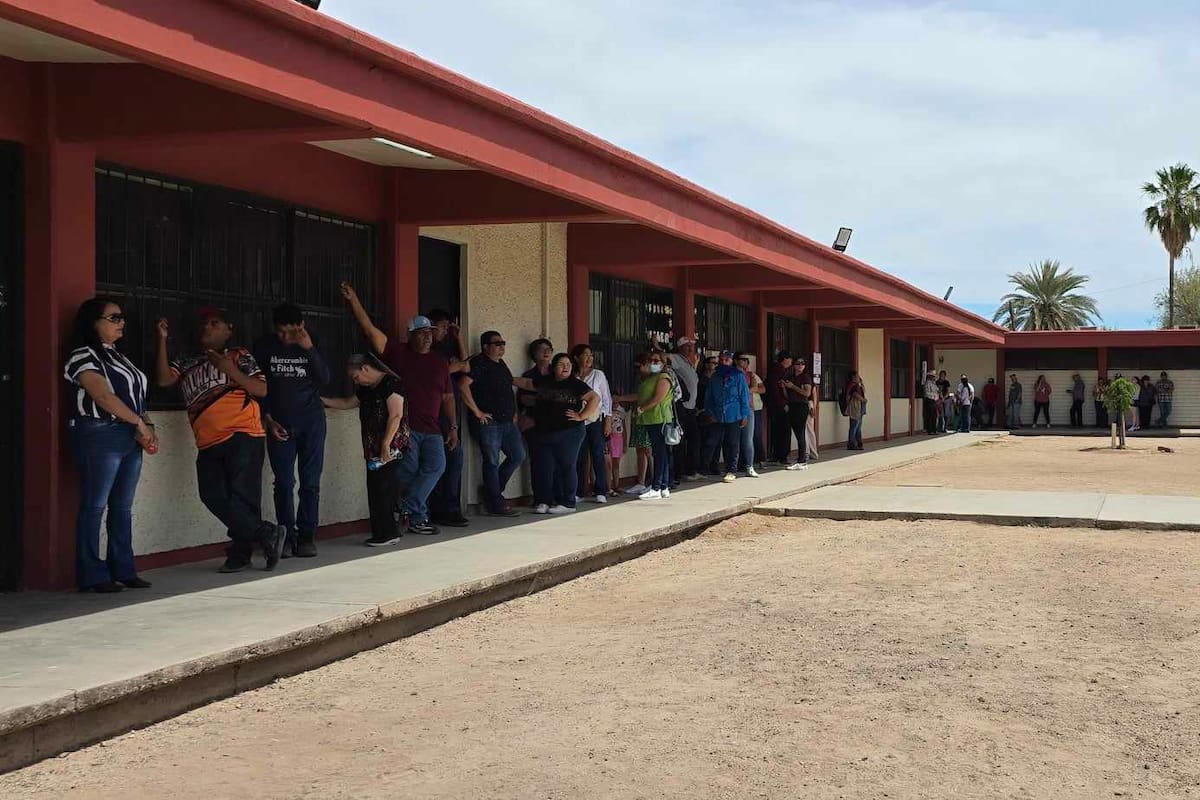 Con retrasos en casillas, pero en orden, inicio de votaciones en Ures