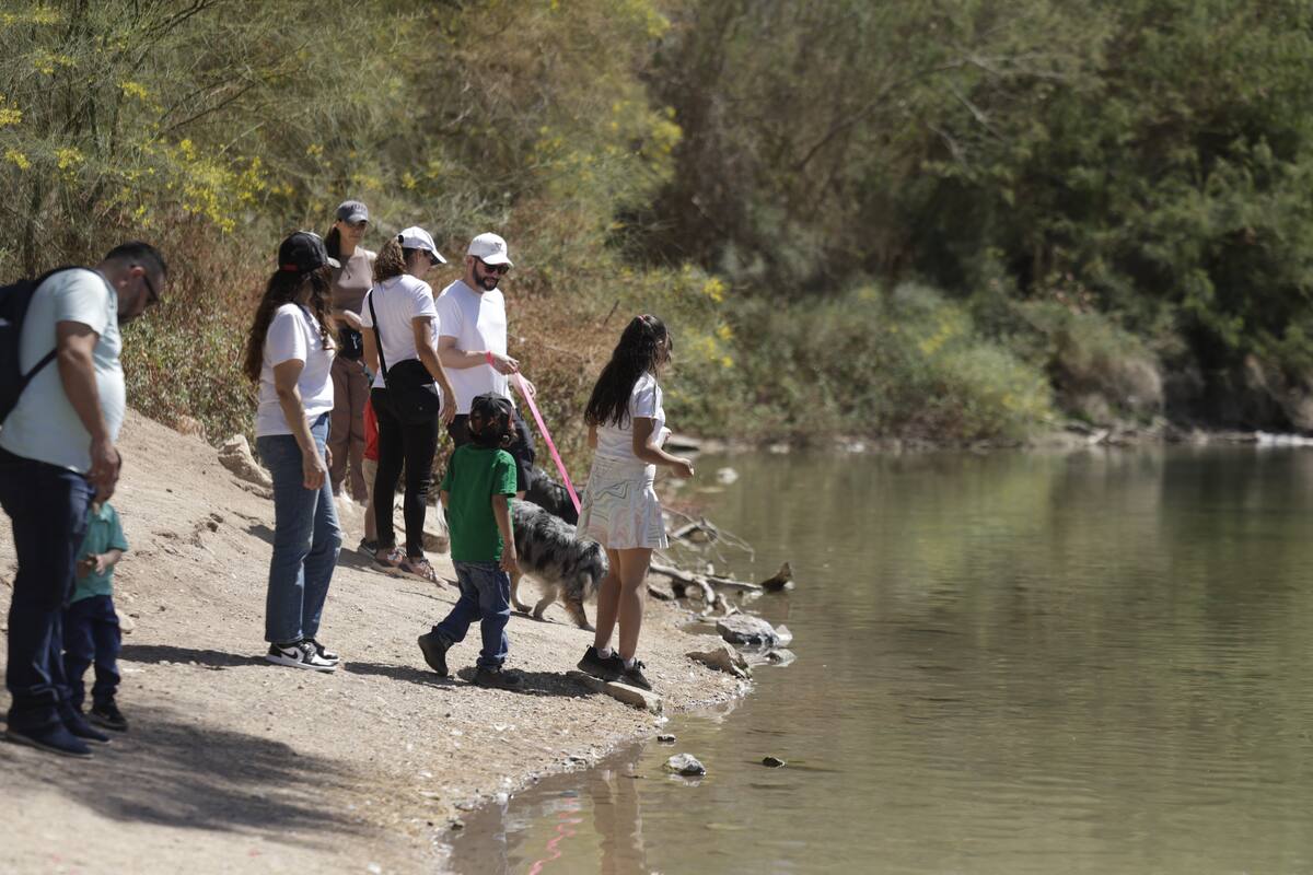 A una semana que abriera sus puertas luego de modernización del Bosque Urbano la Sauceda bastante gente asiste a el lugar. | Teodoro Borbón