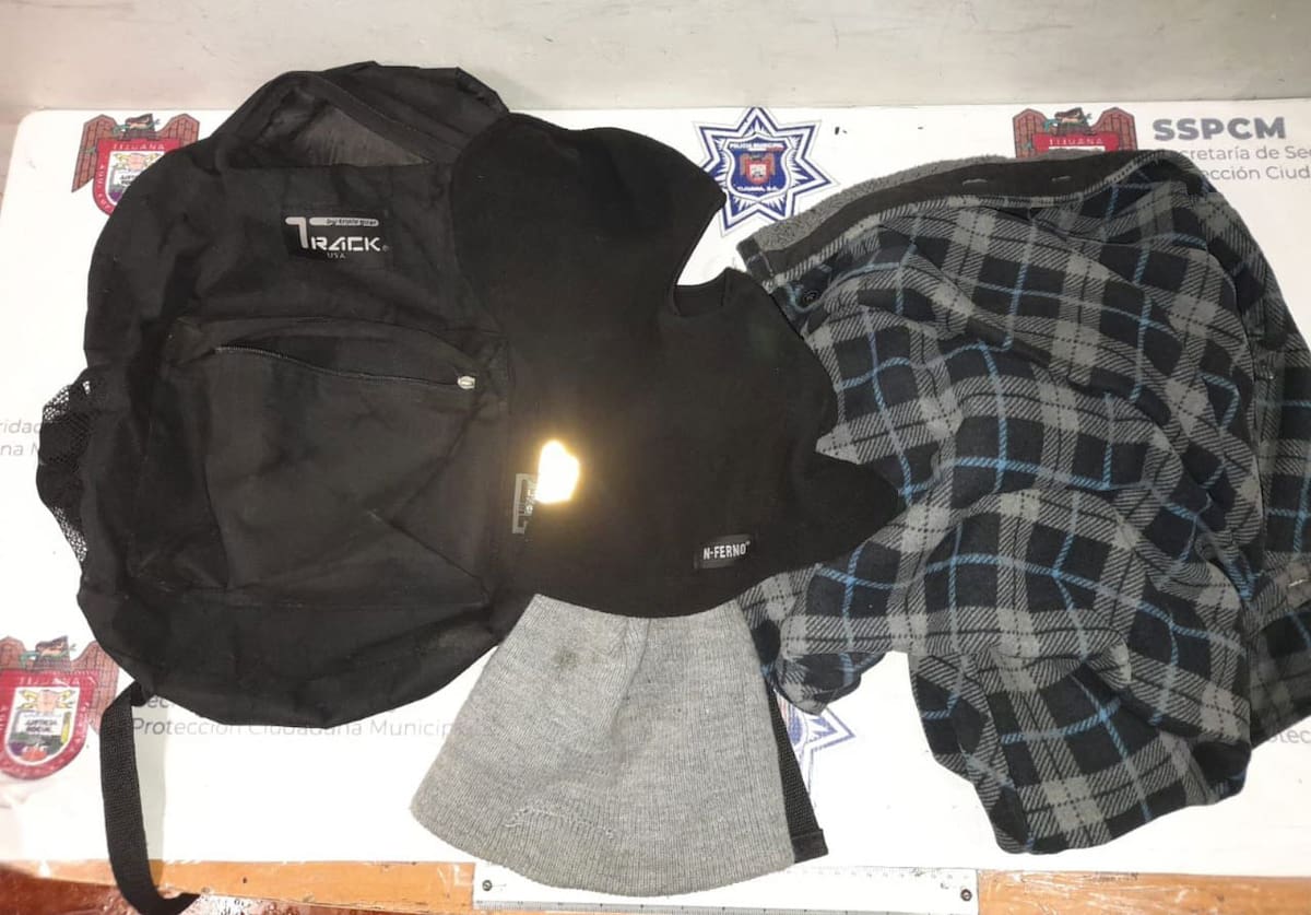 Pese a que los jóvenes se cambiaron de vestimenta, el calzado e identificación de testigos fue clave para ponerlos ante la autoridad correspondiente.