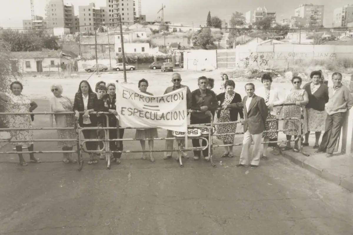 Cuando un barrio de Madrid se declaró independiente y pidió asilo a Fidel Castro: la increíble historia del Reino de Belmonte