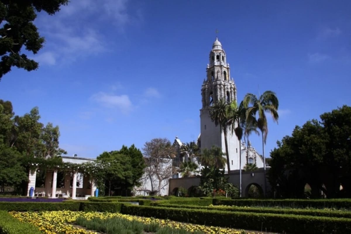 La California Tower ofrece visitas guiadas todo el año en Balboa Park