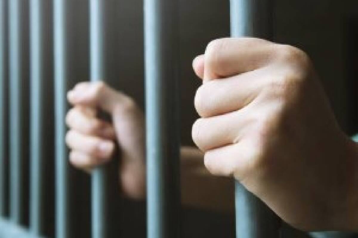 Dan 52 años de cárcel a feminicida que mató a su esposa a puñaladas
