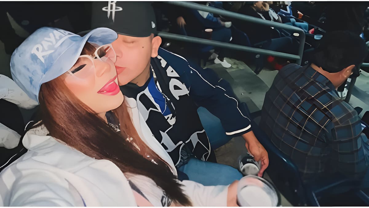 Jesús Nery, nuevo novio de Mía Marín, junto a la actriz de contenido para adultos durante un partido del Rayados de Monterrey. | IG miamarinsb