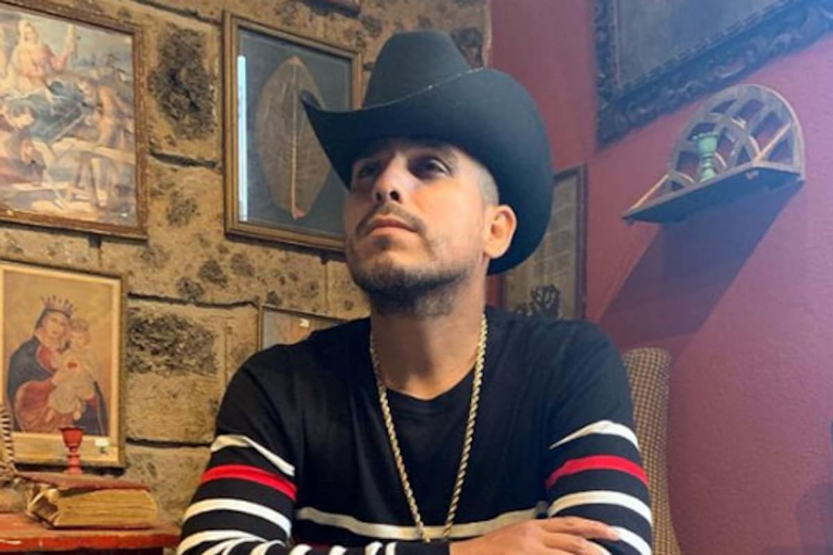 Dedica Espinoza Paz canción a su hija