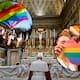La Iglesia católica italiana pidió poner fin a la discriminación contra personas LGBTQ y combatir la homofobia, tras una histórica asamblea con más de mil participantes que también exigió mayor reconocimiento para mujeres y laicos