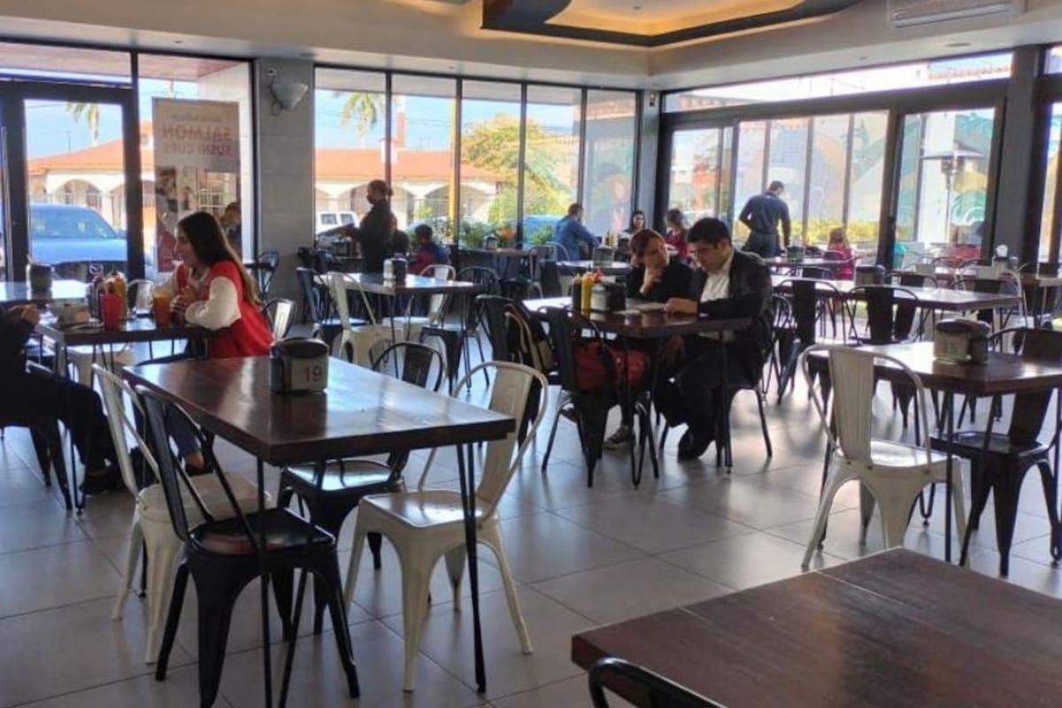 Para no perder clientes, restaurantes absorben aumentos: Canirac