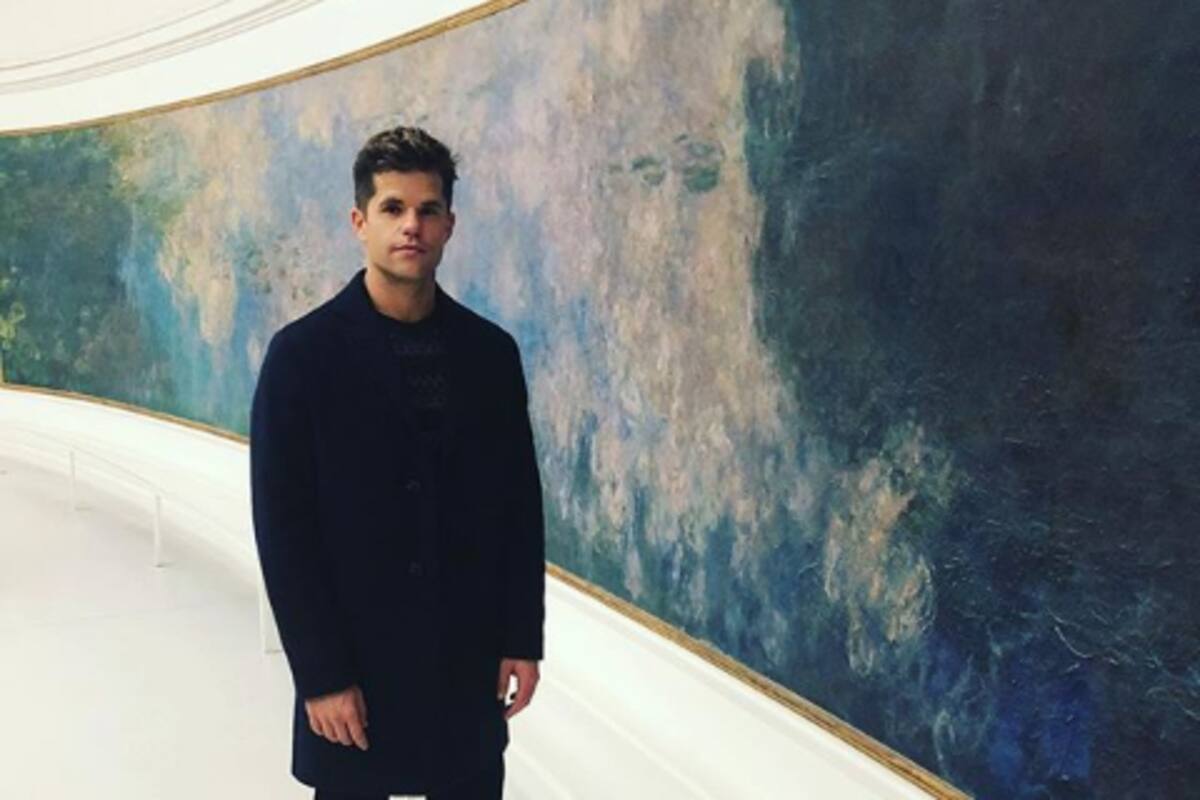 Charlie Carver recuerda haber sentido inseguridad en la escuela por ser gay
