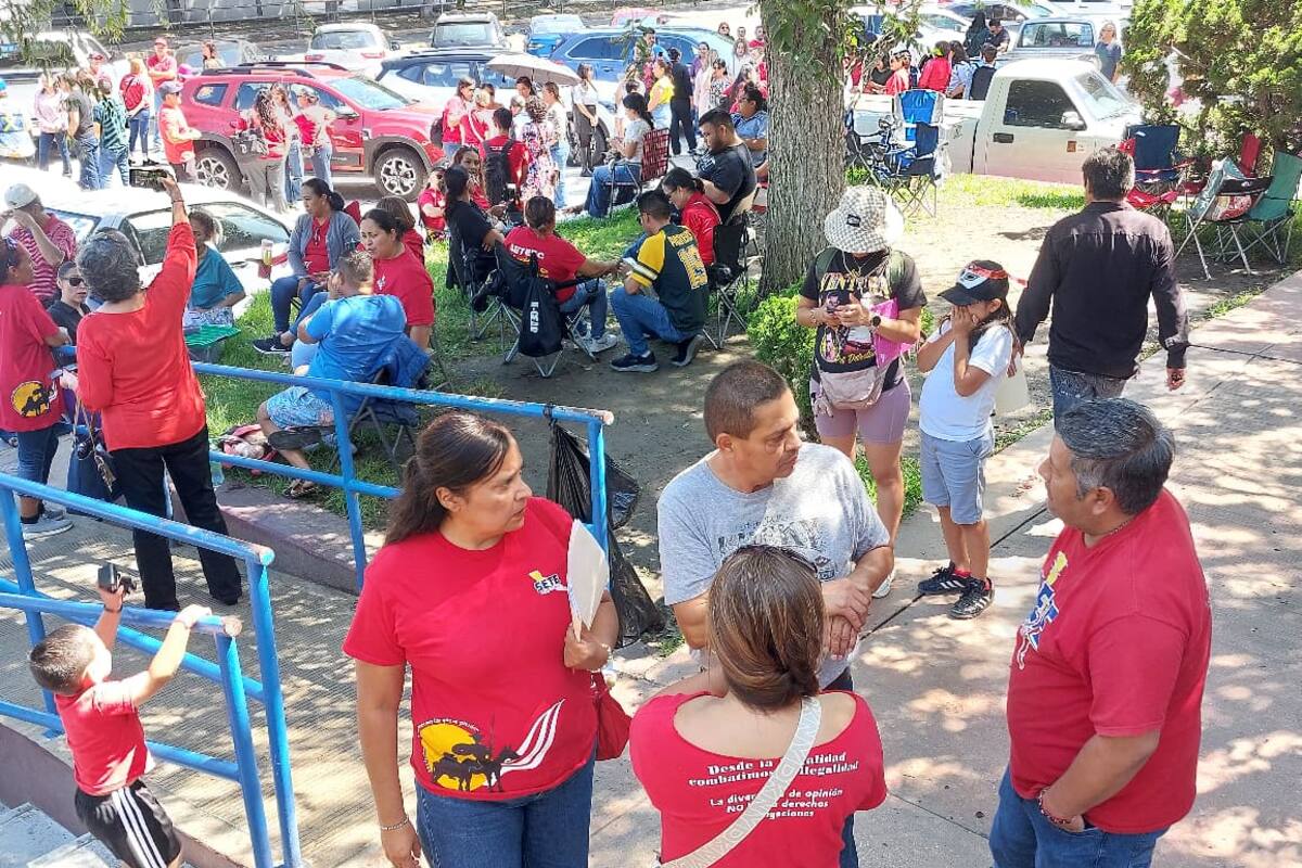 Maestros exigen protocolos escolares que también los proteja