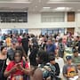 Entre una solicitud y el reto de conseguir el trabajo: Feria del Empleo de Mexicali reúne a más de 350 solicitantes