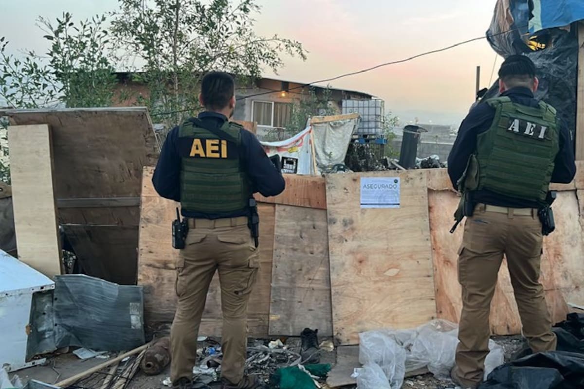 Recuperan dos vehículos con reporte de robo tras cateos en la colonia Mariano Matamoros Centro y Terrazas del Valle