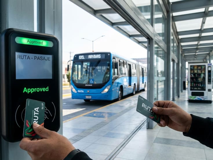 Crisis laboral en el sistema RUTA de Puebla: 30 choferes renuncian tras la prohibición total del pago en efectivo y el endurecimiento de los operativos de vigilancia para centralizar la recaudación mediante tarjetas de prepago este 2026