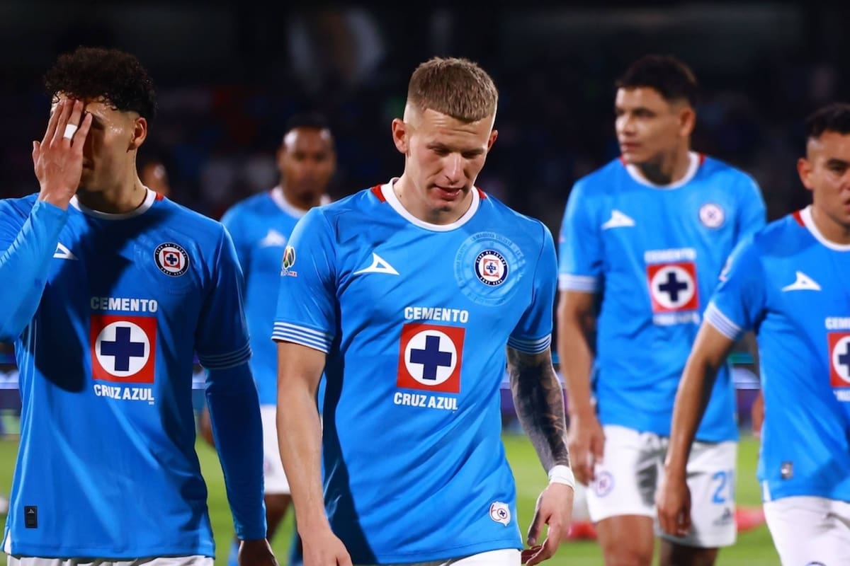 Abogado explica las opciones de Cruz Azul tras la situación con Mateusz Bogusz